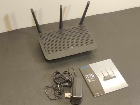 Linksys R75 Max-Stream Dual-Band WiFi 5 Router - photo 3