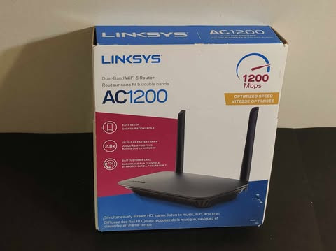Linksys AC1200 Dual-Band Wi-Fi 5 Router