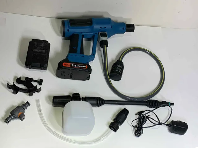 Portable Cordless Pressure Washer 652 PSI | Good Finds image indicator(4)
