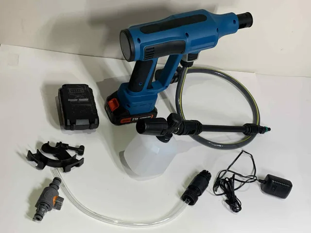 Portable Cordless Pressure Washer 652 PSI | Good Finds image indicator(7)