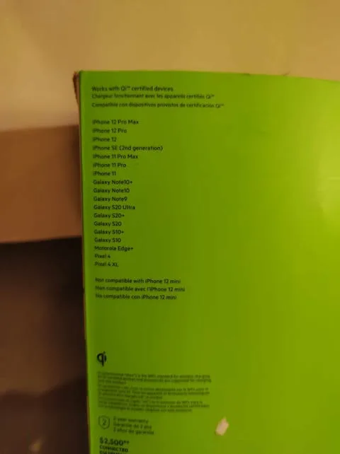 Good Finds | Belkin BoostCharge Wireless Charging Stand 15W image indicator(8)