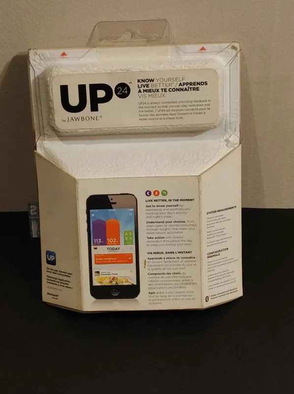 Good Finds | Jawbone UP24 Fitness Tracker image indicator(2)