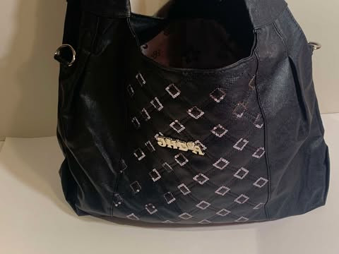 Good Finds | Black Sequin Shoulder Bag - photo 4
