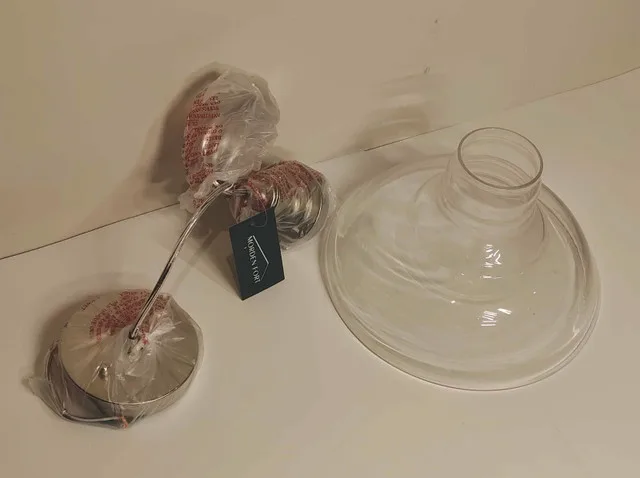 Modern Fort Glass Pendant Light image indicator(4)