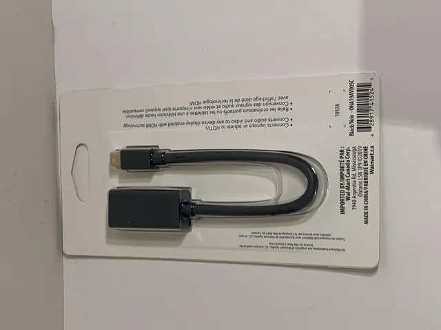 Good Finds | Onn Mini DisplayPort/HDMI Adapter image indicator(2)