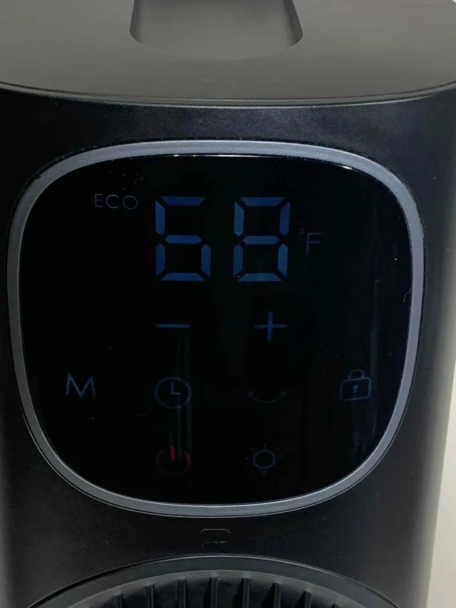 Grelife Tower Fan with Remote Control | Good Finds image indicator(3)