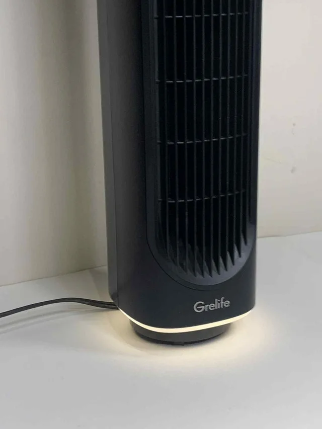 Grelife Tower Fan with Remote Control | Good Finds image indicator(5)