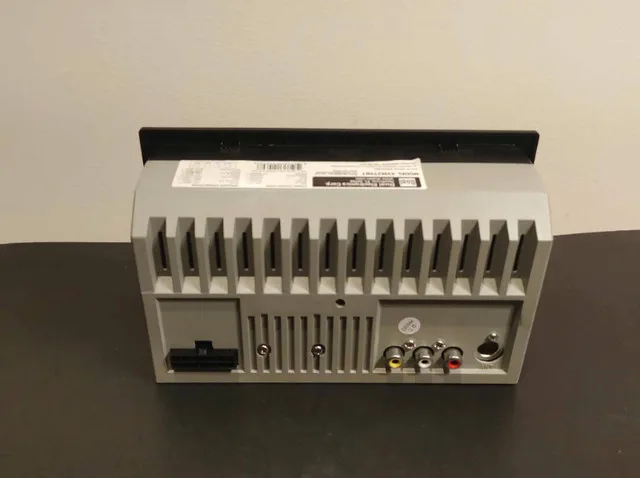 Good Finds | Dual Electronics 7" Car Stereo image indicator(6)