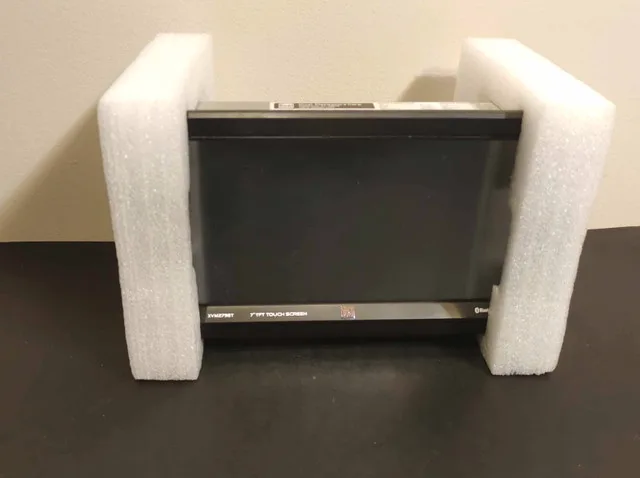 Good Finds | Dual Electronics 7" Car Stereo image indicator(9)