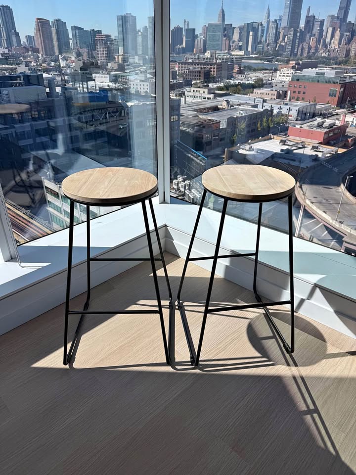 Backless Bar Stools