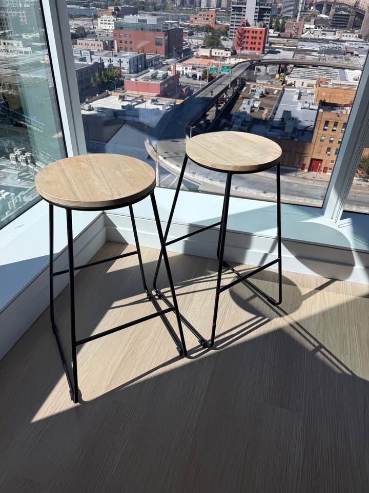 Backless Bar Stools - photo 2
