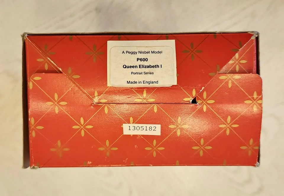 🧡 Peggy Nisbet Doll, Queen Elizabeth 1, Vintage 🧡 image indicator(7)