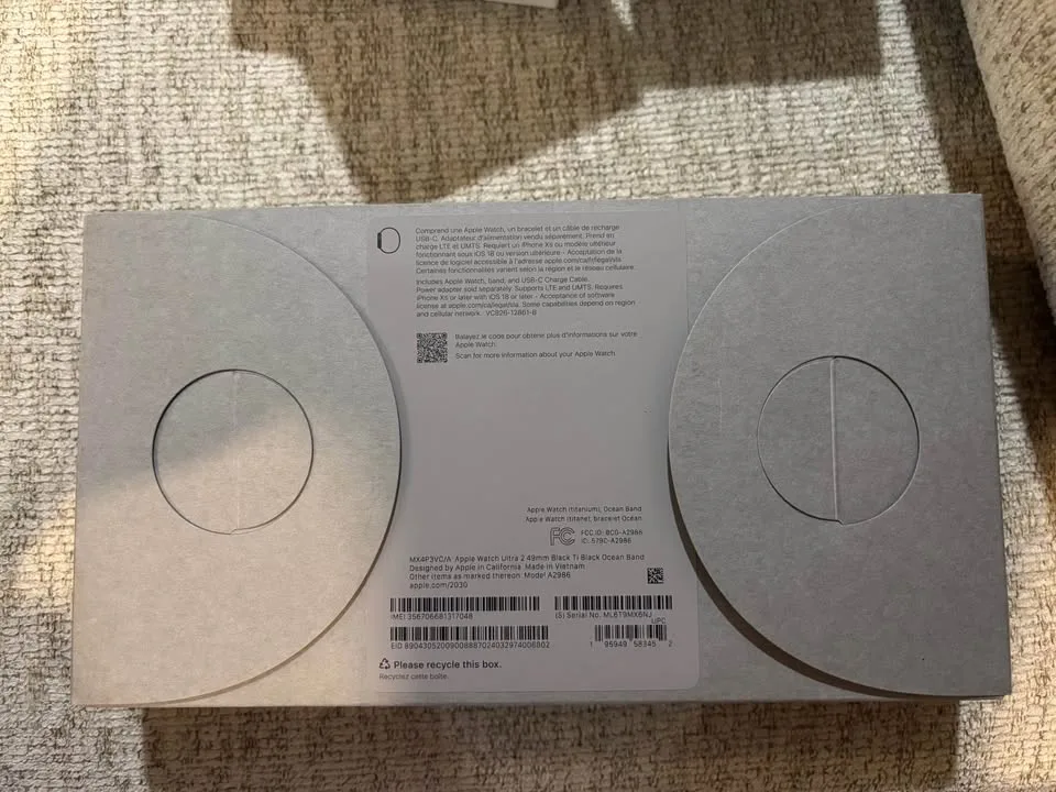 Apple Watch Ultra 2 black image indicator(2)