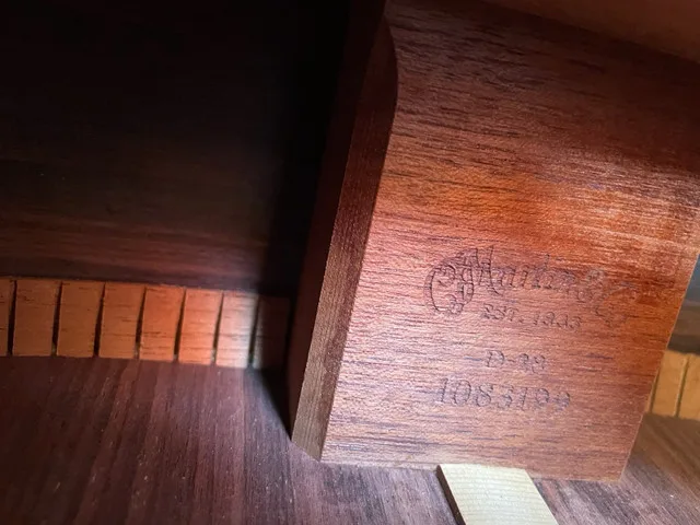 Martin D-35 Guitar image indicator(5)