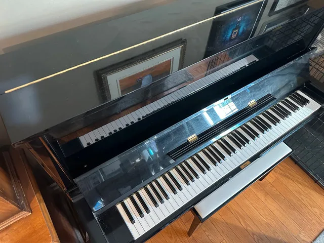 Yamaha U1A Piano image indicator(3)