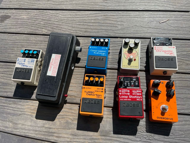 Boss Pedal Board and Pedals - photo 5
