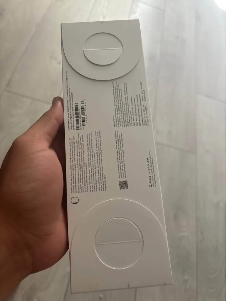 Apple Watch series 10 rose gold image indicator(2)