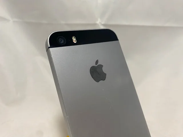 iPhone SE Space Gray (Unlocked) A1723 32GB IOS 15.7.9 image indicator(3)