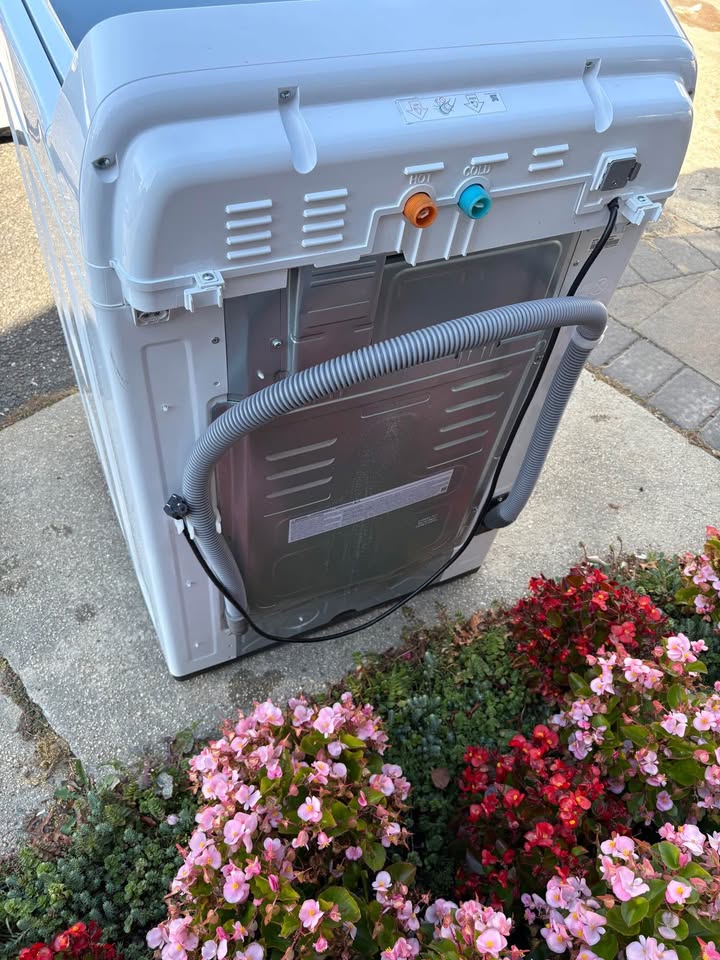 Samsung Washing Machine 27” - photo 5