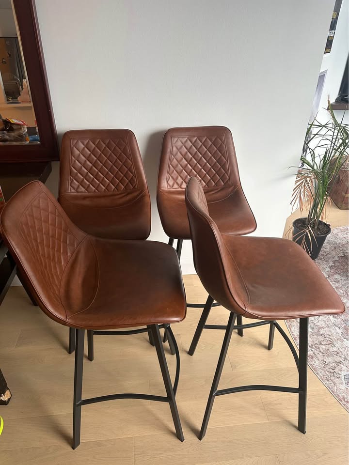 Set of 4 Structube counter stools (MALI) - photo 4