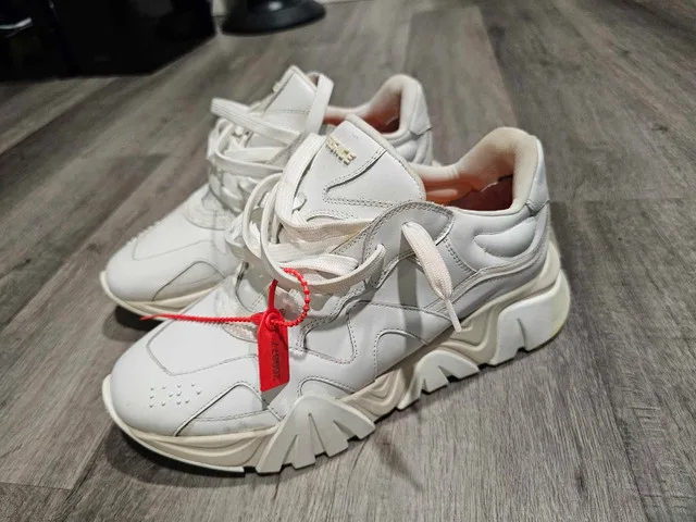 Versace Shoes image indicator(7)