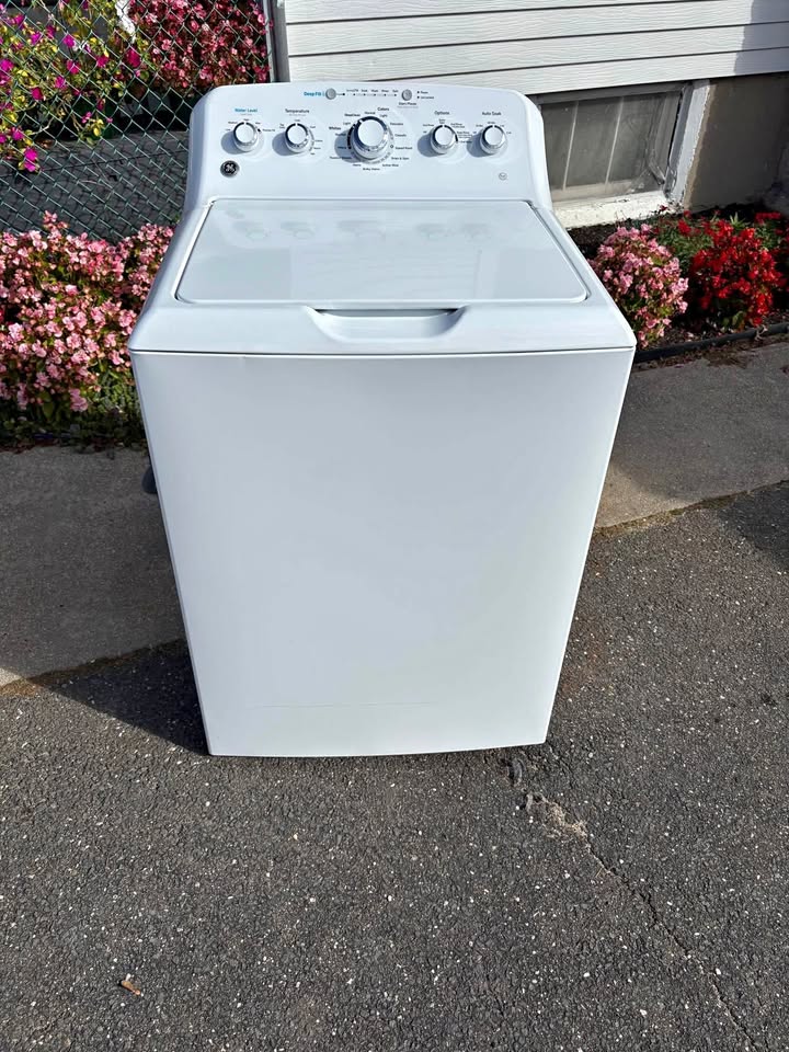 Like New GE Washing Machine 27” with 30 DAYS WARRANTY!!!