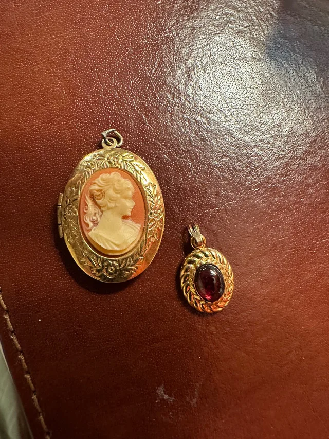 🧡vintage jewelry lot image indicator(2)