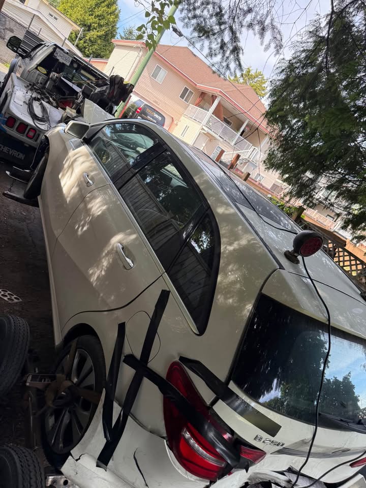 2016 Mercedes b250 - photo 2