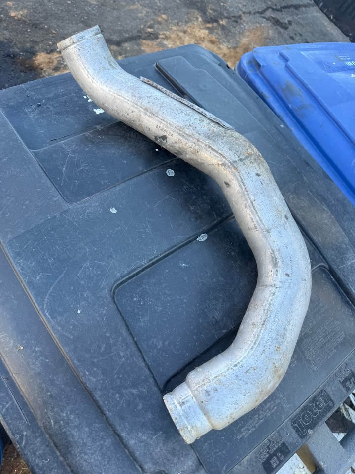 Ford f-350 6.0 power stroke pipe - photo 2