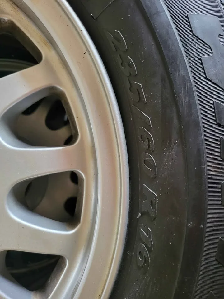 Pirelli Winter Tires on bmw rims image indicator(2)
