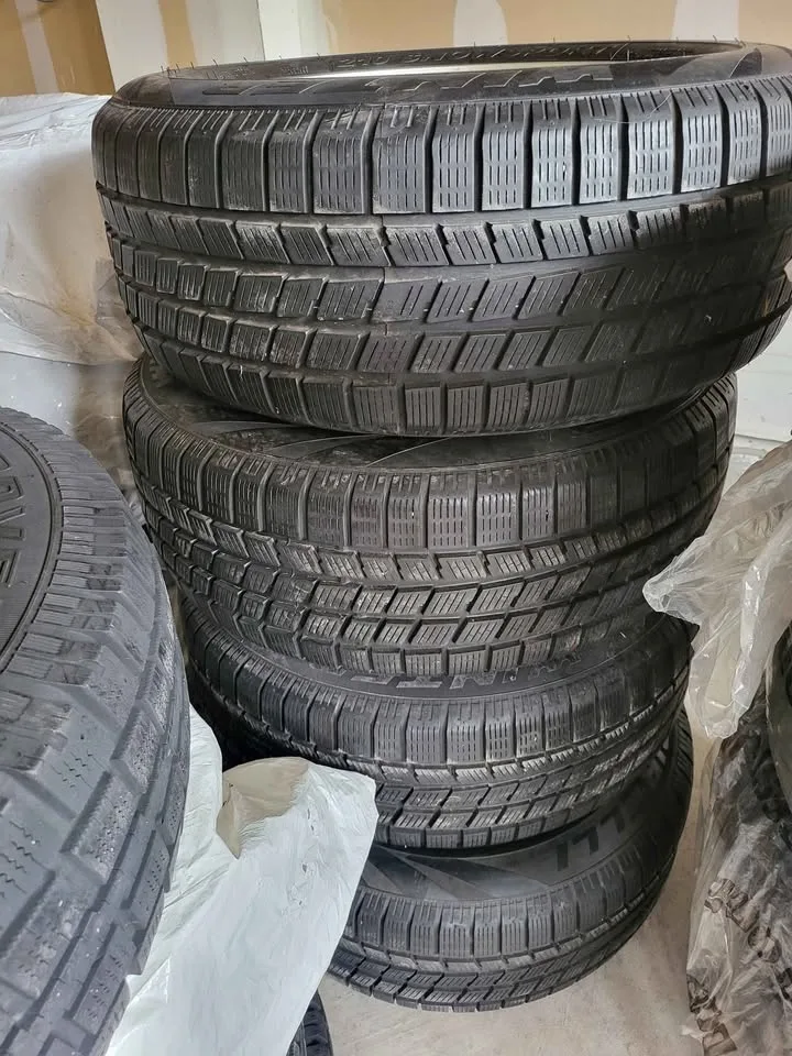 Pirelli Winter Tires on bmw rims image indicator(3)