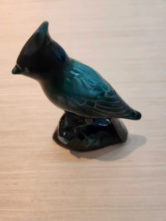 Blue Mountain Pottery Cardinal image indicator(2)