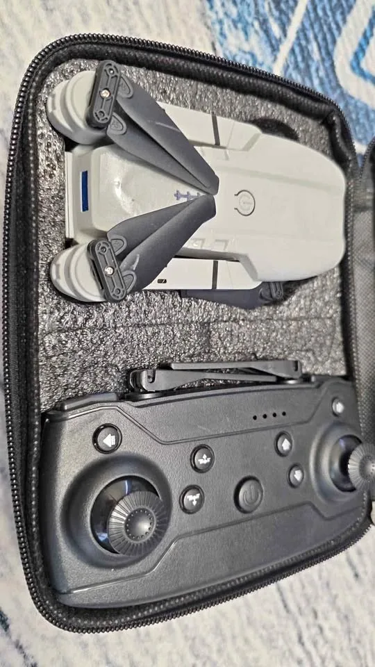 🚀 E99 Pro K3 Professional RC Drone (Grey/Black) thumbnail