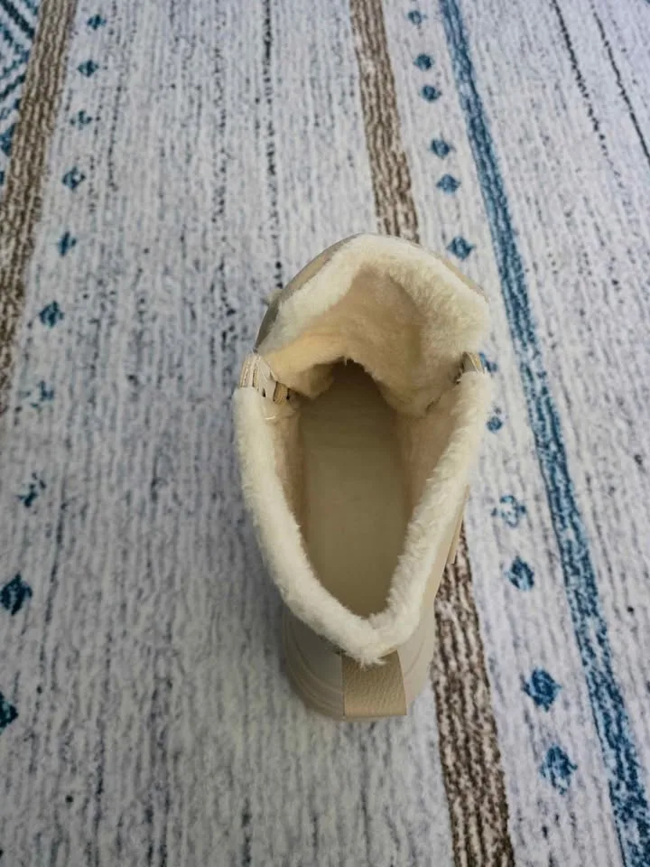 Brand New Winter Ankle Boots – Beige/Tan Color image indicator(5)