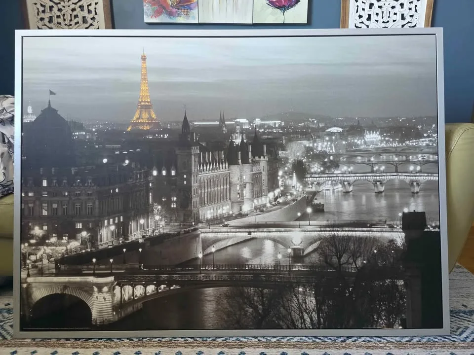IKEA VILSHULT Wall Art – Paris, Eiffel Tower at Night image indicator(3)