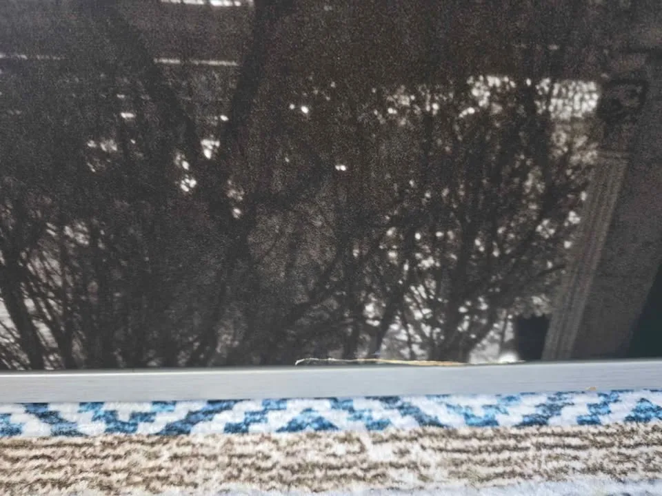 IKEA VILSHULT Wall Art – Paris, Eiffel Tower at Night image indicator(4)