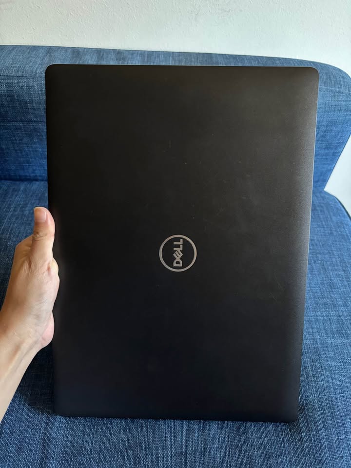 DELL Laptop - Windows 10 Pro, 465GB Storage, Core i5 - photo 2