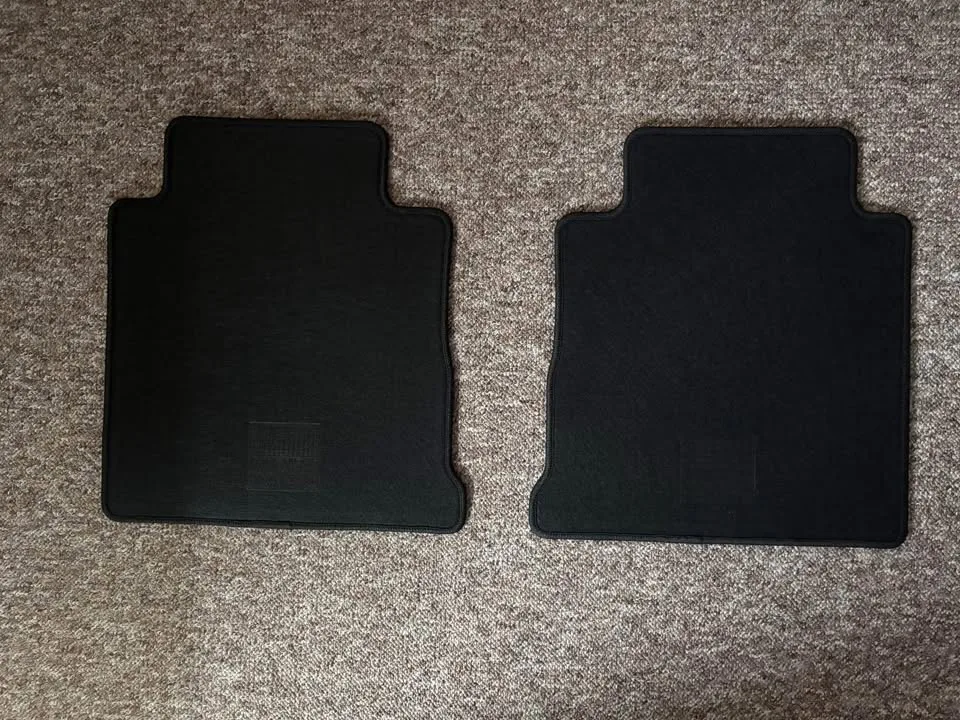 2023 Nissan Kicks Front and Back Summer Mats - Brand New image indicator(4)
