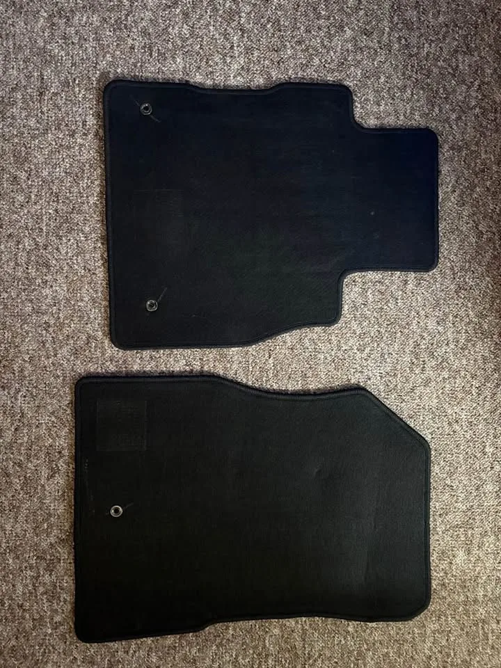 2023 Nissan Kicks Front and Back Summer Mats - Brand New image indicator(6)