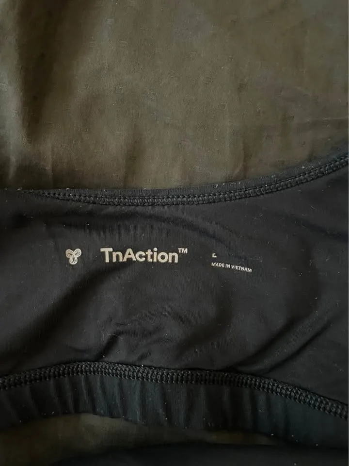 TNA ACTION BRA TANK image indicator(3)