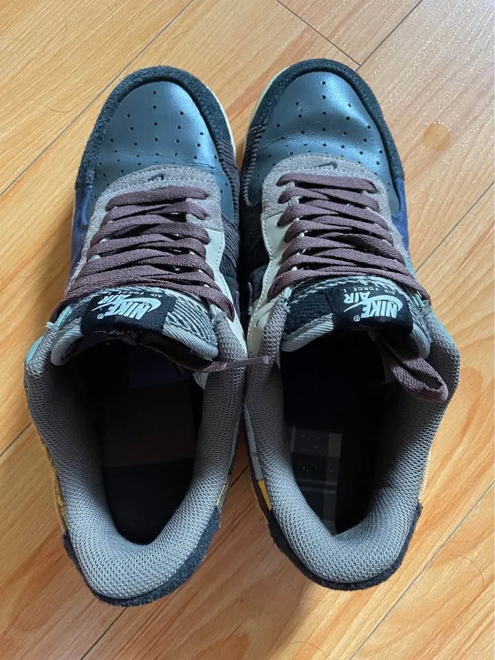 Travis Scott Nike Air Force image indicator(5)
