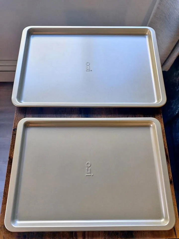OUI Cookie Baking Sheets (2 sizes) thumbnail