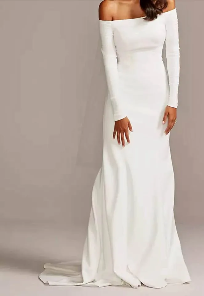 Brand New David's Bridal Wedding Dress - Size 8 thumbnail