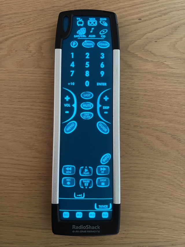 RadioShack 6 in 1 programmable remote