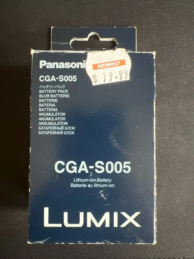 Lumix Panasonic CGA-S005 battery thumbnail