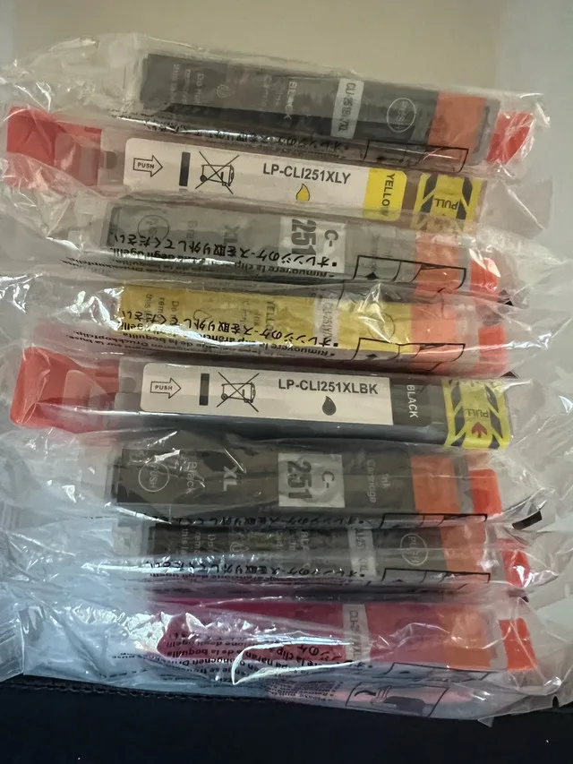 Printer Ink Cartridges thumbnail