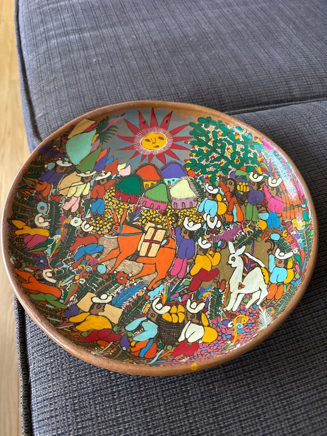 Set of vibrant Vintage Mexican folk art plates thumbnail