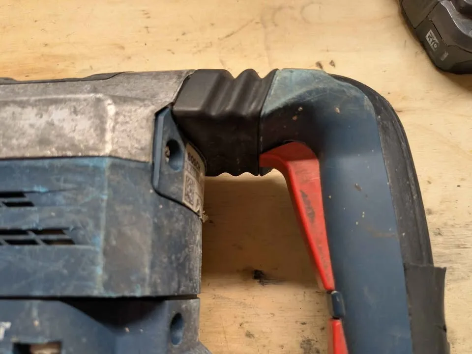 Bosch SDS Max rotary hammer drill 1-5/8 image indicator(4)