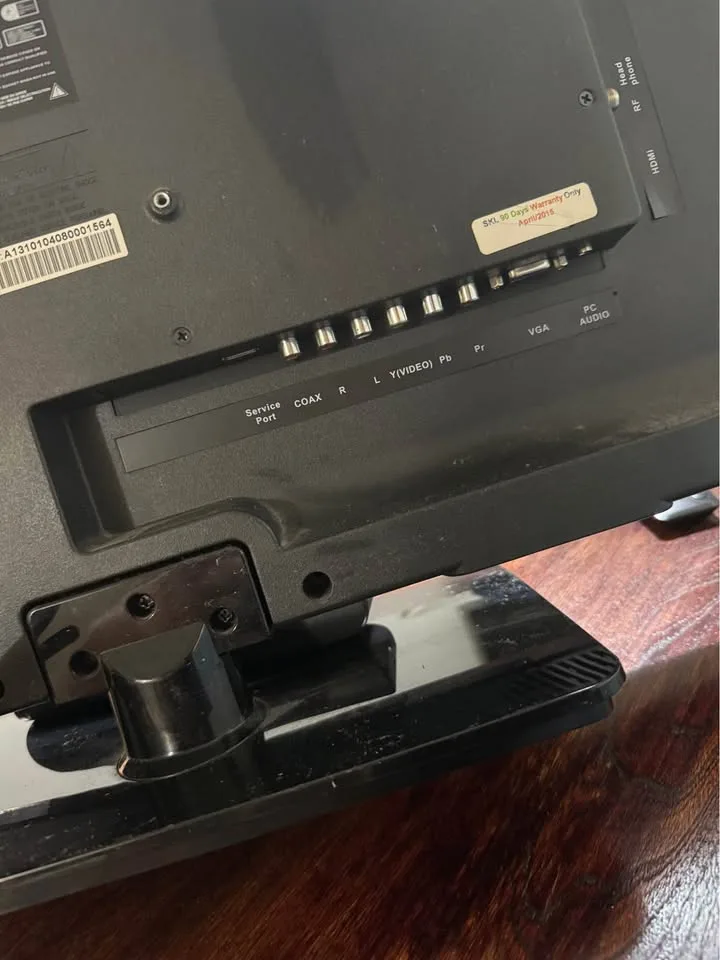 RCA monitor has cd player and also is a tv image indicator(5)