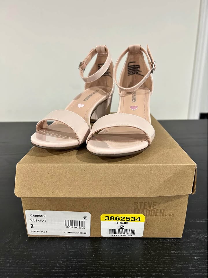 Steve Madden J-Carrson Sandals